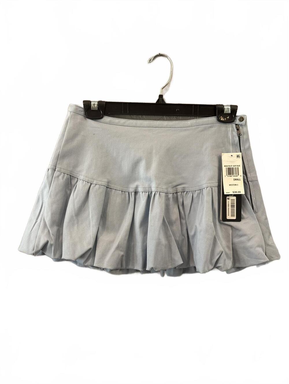Madden Girl Balloon Skirt in Light Blue, Size Small
